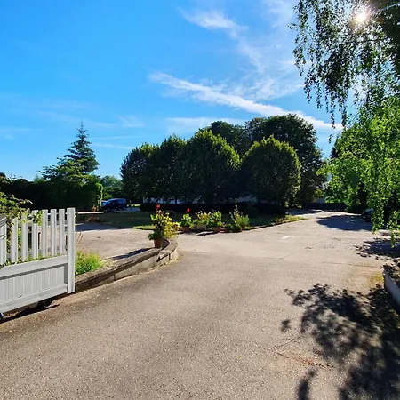 Chambre Spacieuse Avec Wifi Et Parking A - Fr-1-589-715 Remoncourt