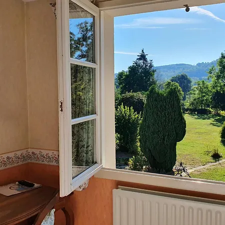 Chambre Spacieuse Avec Wifi Et Parking A - Fr-1-589-715 * Remoncourt